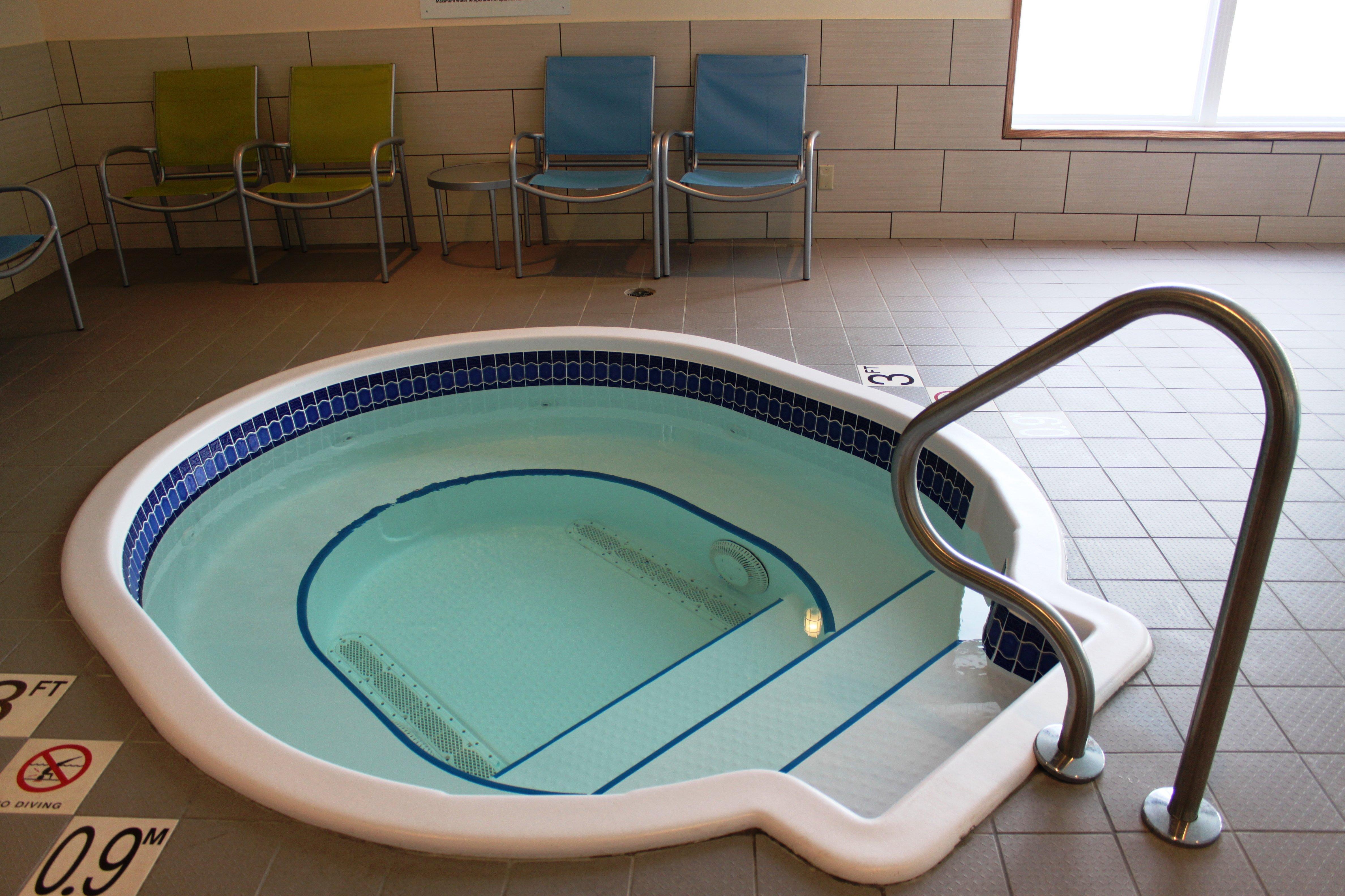 Holiday Inn Express Yorkton East By Ihg מראה חיצוני תמונה