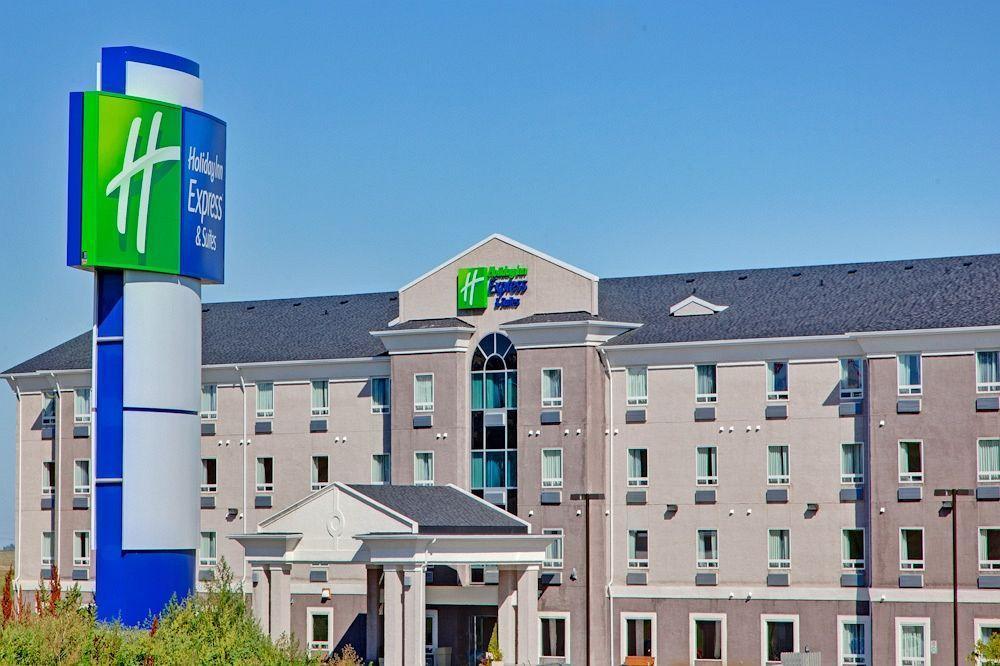 Holiday Inn Express Yorkton East By Ihg מראה חיצוני תמונה