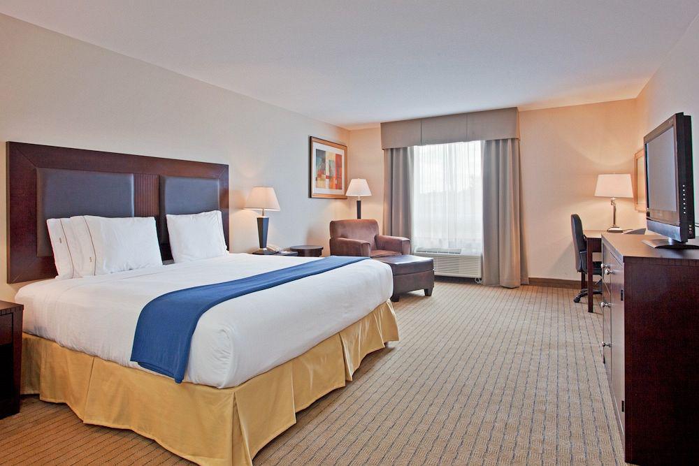 Holiday Inn Express Yorkton East By Ihg מראה חיצוני תמונה