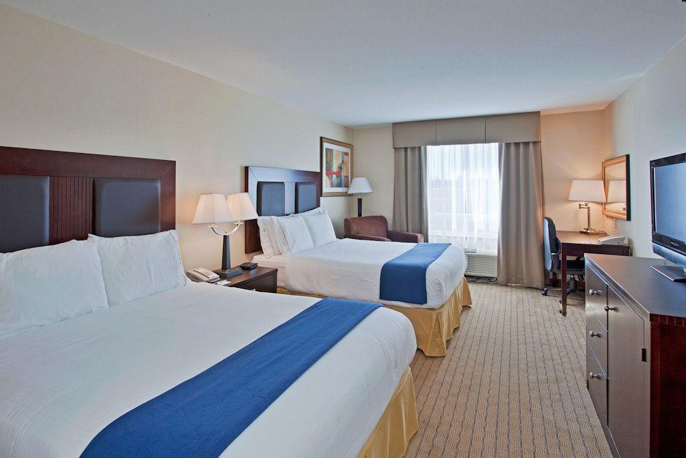 Holiday Inn Express Yorkton East By Ihg מראה חיצוני תמונה